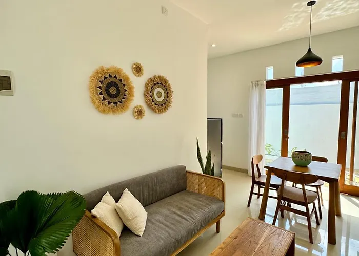 Lily House Cozy 2 Bedrooms With Pool In Bukit Hébergement de vacances