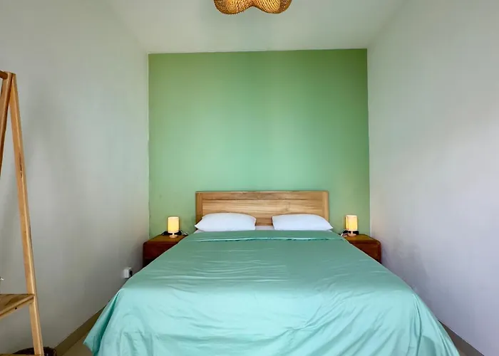 Hébergement de vacances Lily House Cozy 2 Bedrooms With Pool In Bukit